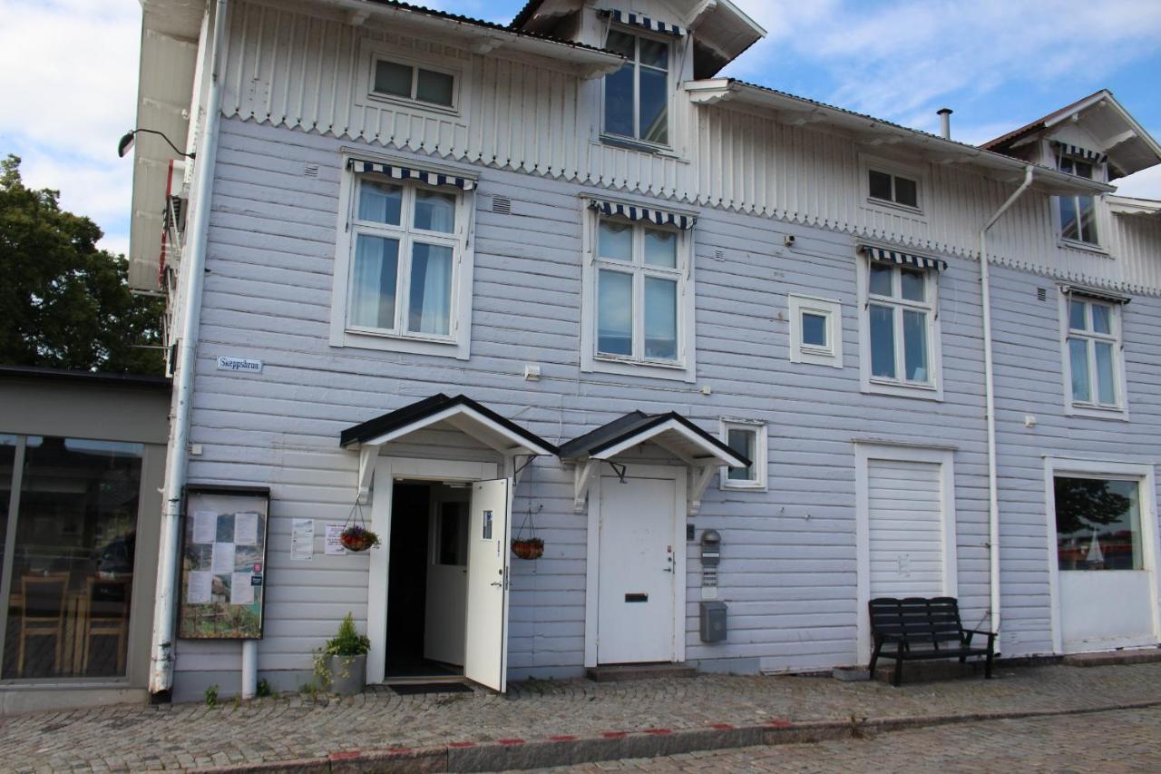 Stekhuset B&B คาลมาร์ ภายนอก รูปภาพ