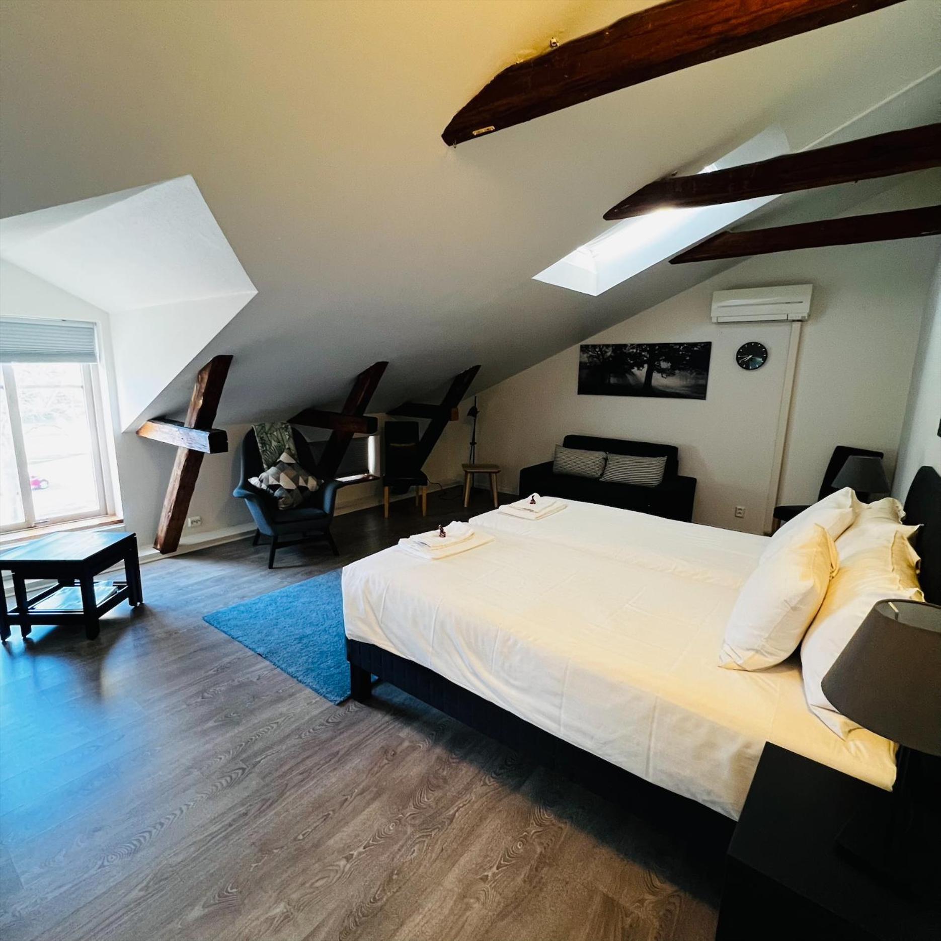 Stekhuset B&B คาลมาร์ ภายนอก รูปภาพ
