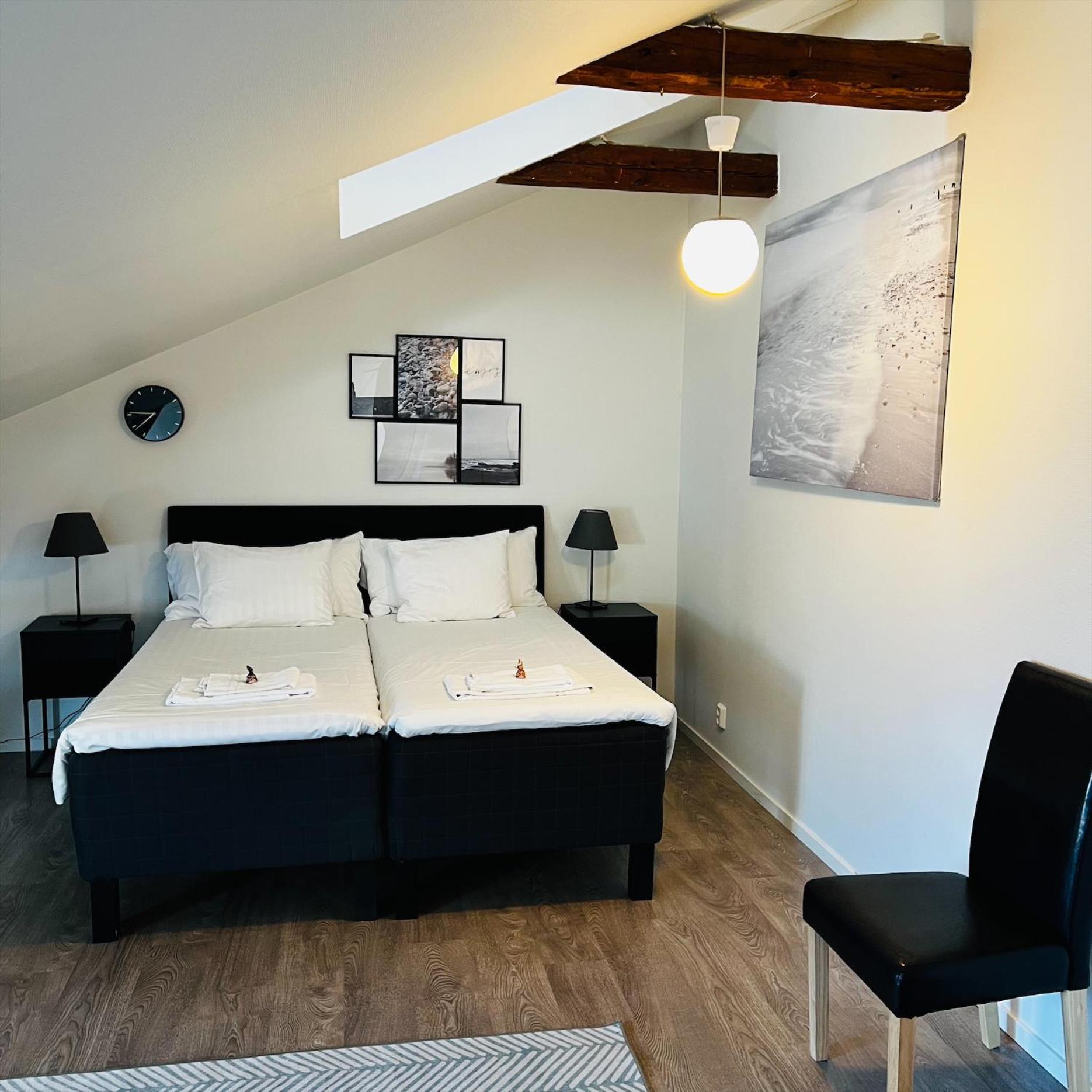 Stekhuset B&B คาลมาร์ ภายนอก รูปภาพ