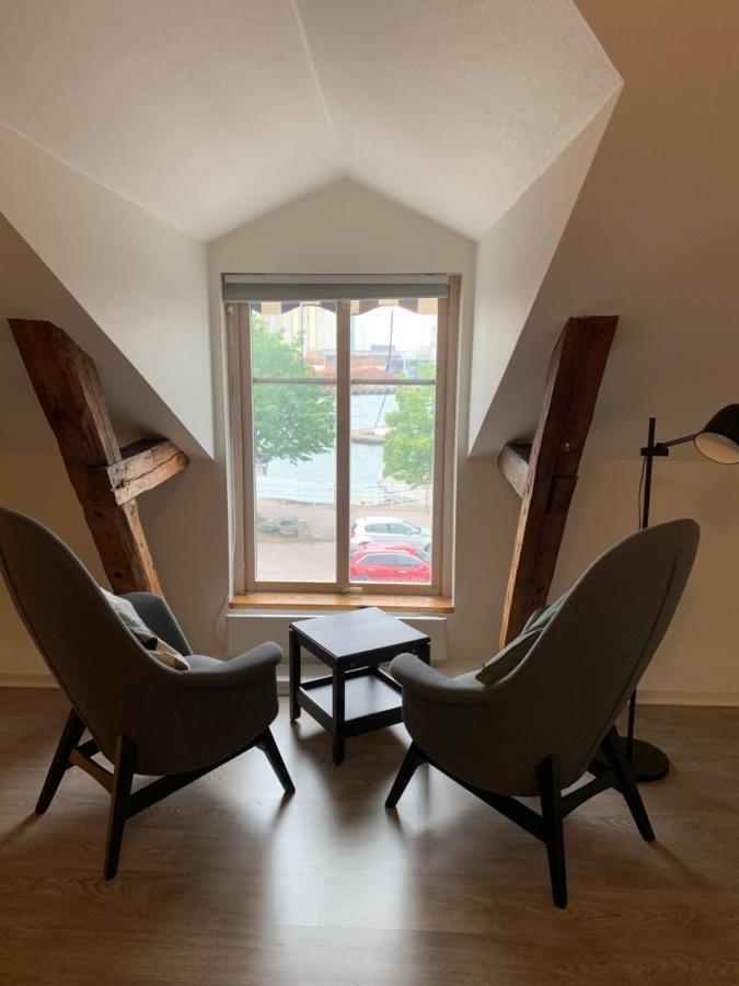 Stekhuset B&B คาลมาร์ ภายนอก รูปภาพ
